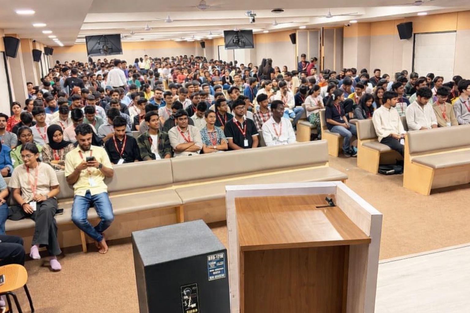 500+ students at AWS Cloud Club PPSU